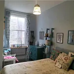 Charmante Wohnung Mit Balkon