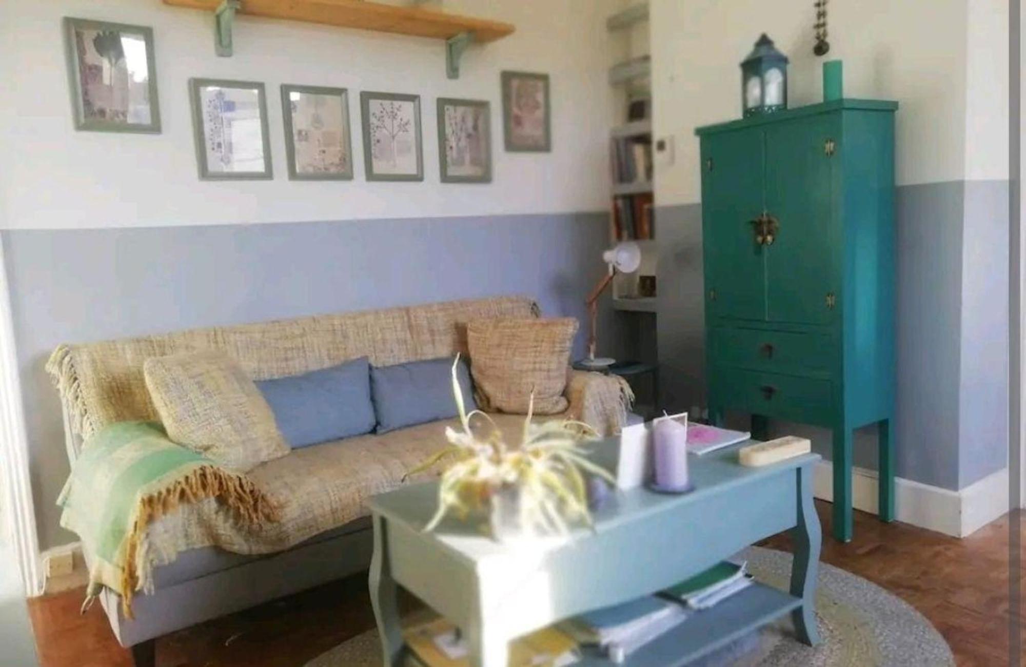 Charmante Mit Balkon Appartement *